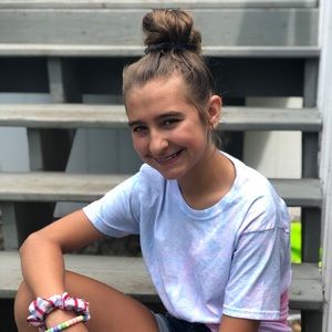 Meet your Posher, Miley